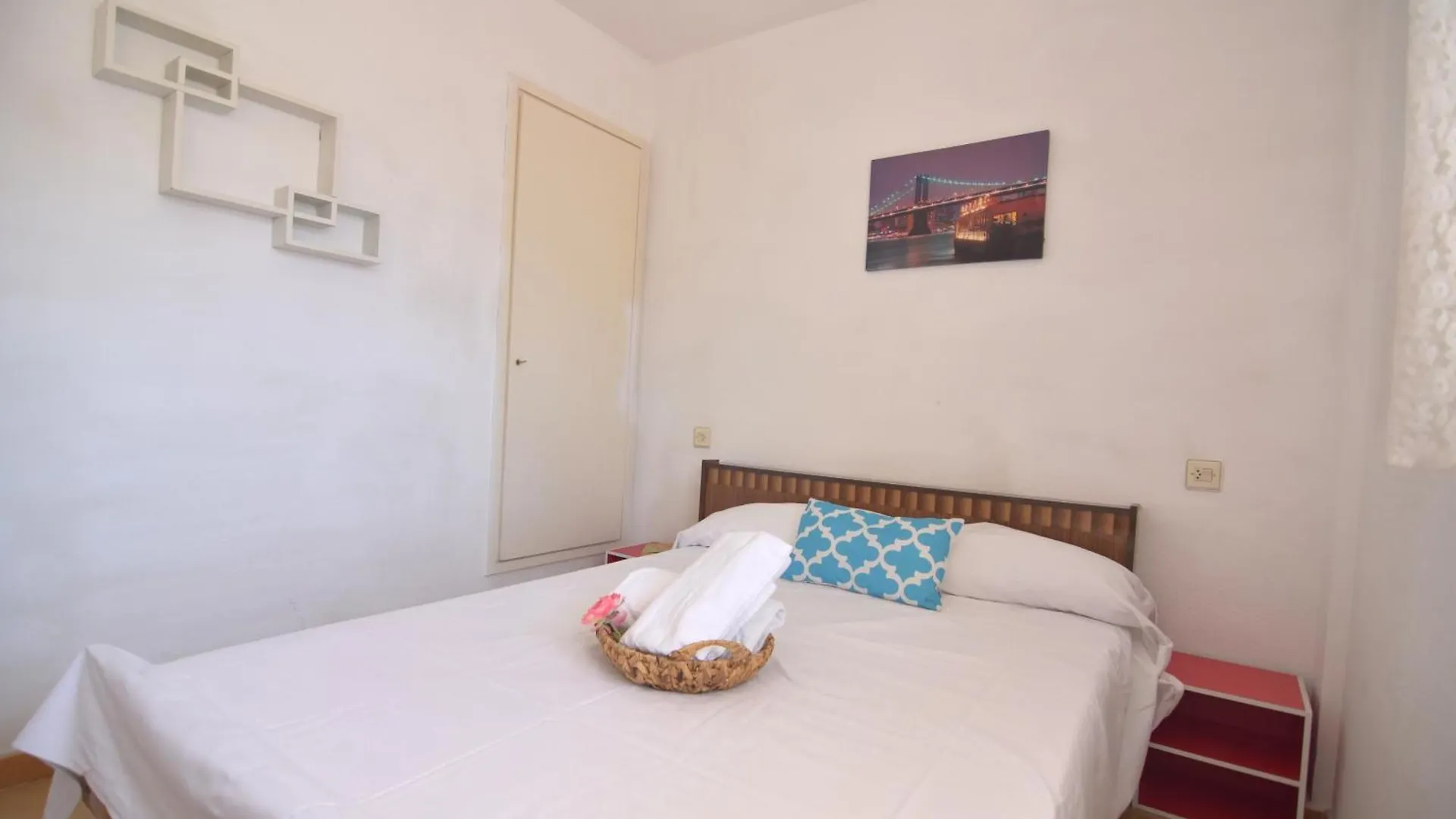 Rnet - Estrella De Mar Santa Margarita Roses Apartment 0*,  Spain